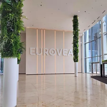 Eurovea Tower - Luxury In Heaven Bratislava Exterior photo