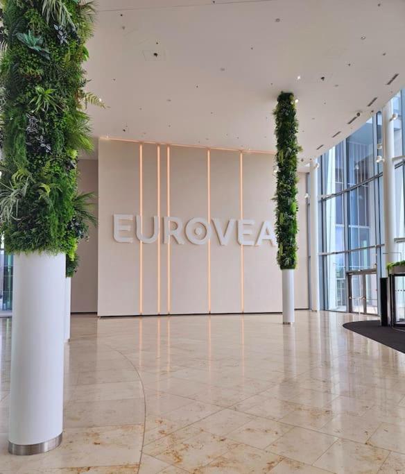 Apartment Eurovea Tower - Luxury In Heaven *