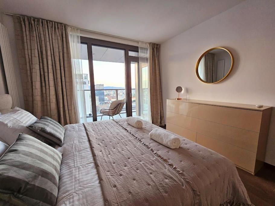Eurovea Tower - Luxury In Heaven *