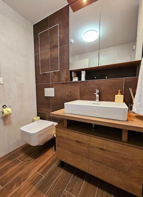Apartment Eurovea Tower - Luxury In Heaven